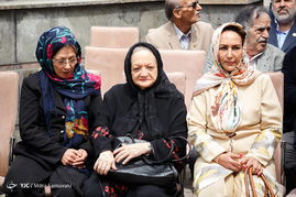 تجلیل از هنرمندان پیشکسوت متولدین فروردین ماه