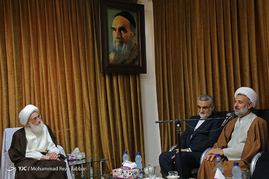 دیدار اعضای کمیسیون امنیت ملی مجلس شورای اسلامی با مراجع تقلید قم‎