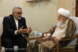 دیدار اعضای کمیسیون امنیت ملی مجلس شورای اسلامی با مراجع تقلید قم‎