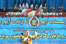 مراسم رژه نیروهای مسلح ارتش جمهوری اسلامی ایران