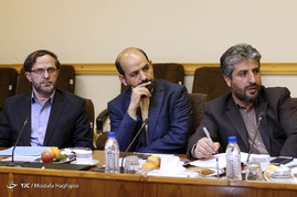 دیدار اعضای بنیاد حکمت مطهر با رییس رسانه ملی