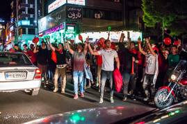 شادی هواداران پرسپولیس در خیابان های تهران
