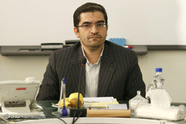 کمیسیون بررسی تبلیغات انتخابات برای بررسی مجدد برگزاری زنده مناظرات