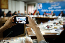 نشست خبری وزیر صنعت، معدن و تجارت