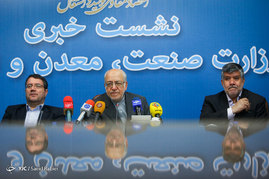 نشست خبری وزیر صنعت، معدن و تجارت