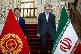 دیدار علی لاریجانی با رئیس مجلس قرقیزستان