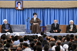 دیدار مسئولان نظام و سفرای کشورهای اسلامی با رهبر معظم انقلاب