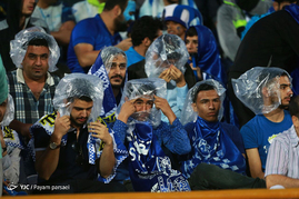 حاشیه دیدار تیم های فوتبال استقلال و الاهلی امارات