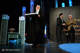 آیین اختتامیه دوازدهمین جشنواره سراسری تتاتر بچه های مسجد شامگاه امروز سه شنبه در سالن مهر حوزه هنری با حضور جمعی از هنرمندان برگزار شد.