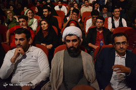 آیین اختتامیه دوازدهمین جشنواره سراسری تتاتر بچه های مسجد شامگاه امروز سه شنبه در سالن مهر حوزه هنری با حضور جمعی از هنرمندان برگزار شد.