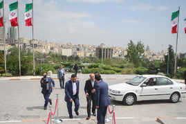 پشت صحنه ضبط برنامه محمدباقر قالیباف نامزد انتخابات ریاست جمهوری