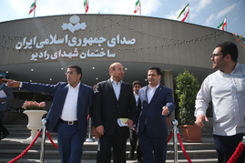 پشت صحنه ضبط برنامه محمدباقر قالیباف نامزد انتخابات ریاست جمهوری