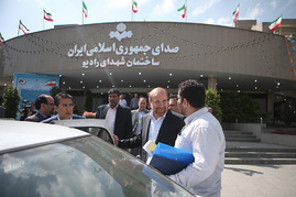 پشت صحنه ضبط برنامه محمدباقر قالیباف نامزد انتخابات ریاست جمهوری