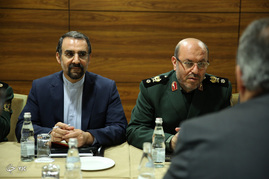 دیدار وزیر دفاع ایران با وزیر دفاع برزیل در حاشیه ششمین نشست بین المللی مسکو