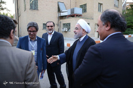 پشت صحنه ضبط برنامه حسن روحانی نامزد انتخابات ریاست جمهوری