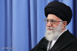 دیدار شرکت‌کنندگان در مسابقات بین‌المللی قرآن با رهبر معظم انقلاب
