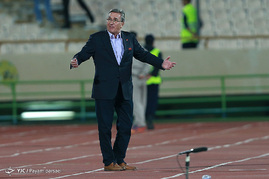 دیدار تیم های فوتبال پرسپولیس و ذوب آهن