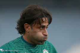 دیدار تیم های فوتبال پرسپولیس و ذوب آهن