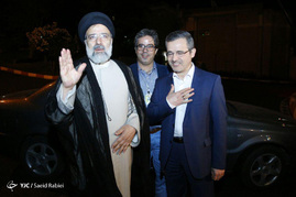 پشت صحنه ضبط برنامه ابراهیم رئیسی نامزد انتخابات ریاست جمهوری