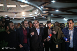 پشت صحنه ضبط برنامه محمدباقر قالیباف نامزد انتخابات ریاست جمهوری