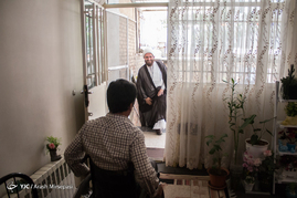 عیادت نماینده مقام معظم رهبری از جانبازان