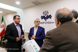 پشت صحنه ضبط برنامه مصطفی هاشمی طبا نامزد انتخابات ریاست جمهوری