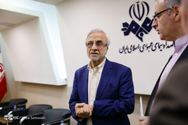 پشت صحنه ضبط برنامه مصطفی هاشمی طبا نامزد انتخابات ریاست جمهوری