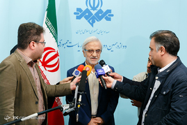 پشت صحنه ضبط برنامه مصطفی هاشمی طبا نامزد انتخابات ریاست جمهوری