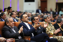 تجلیل از معلمان و مدیران برتر استان اصفهان