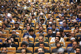 تجلیل از معلمان و مدیران برتر استان اصفهان