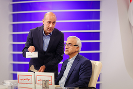 پشت صحنه ضبط برنامه مصطفی هاشمی طبا نامزد انتخابات ریاست جمهوری