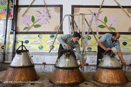 گلاب گیری در قمصر کاشان