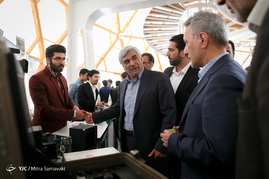 افتتاح نمایشگاه و دستاوردهای پارک علم و فناوری دانشگاه تهران