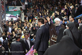 همایش بانوان حامی حسن روحانی‎