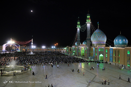 مسجد مقدس جمکران در آستانه نیمه شعبان‎