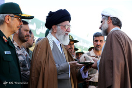 مراسم دانش‌آموختگی دانشجویان دانشگاه امام حسین(ع) با حضور فرمانده کل قوا