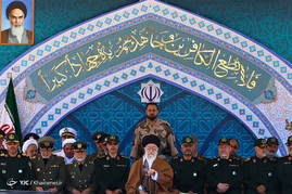 مراسم دانش‌آموختگی دانشجویان دانشگاه امام حسین(ع) با حضور فرمانده کل قوا