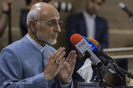 سخنرانی میرسلیم در دانشگاه آزاد واحد علوم و تحقیقات