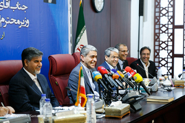 نشست خبری طیب نیا وزیر امور اقتصادی و دارایی
