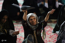 حرم مطهر رضوی در شب نیمه شعبان