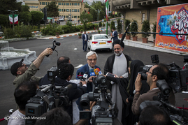 پشت صحنه سومین مناظره نامزدهای انتخابات ریاست جمهوری