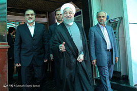 پشت صحنه ضبط برنامه حسن روحانی نامزد انتخابات ریاست جمهوری