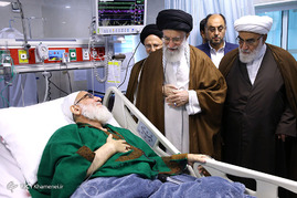 عیادت رهبر معظم انقلاب از آیت‌الله هاشمی شاهرودی