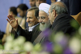 همایش حامیان حسن روحانی در ورزشگاه ۱۲ هزار نفری آزادی