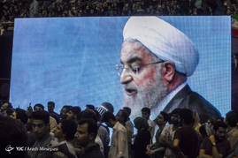 همایش انتخاباتی حسن روحانی در ورزشگاه آزادی