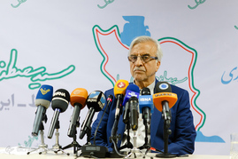 نشست خبری مصطفی هاشمی طبا در خبرگزاری ایسنا