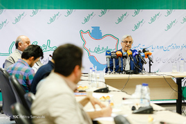 نشست خبری مصطفی هاشمی طبا در خبرگزاری ایسنا