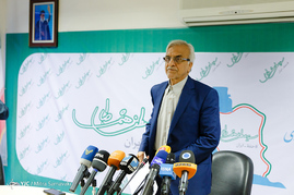 نشست خبری مصطفی هاشمی طبا در خبرگزاری ایسنا