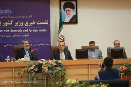 نشست خبری وزیر کشور با رسانه های داخلی و خارجی