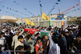 تشییع پیکر دو شهید مدافع حرم در قم‎